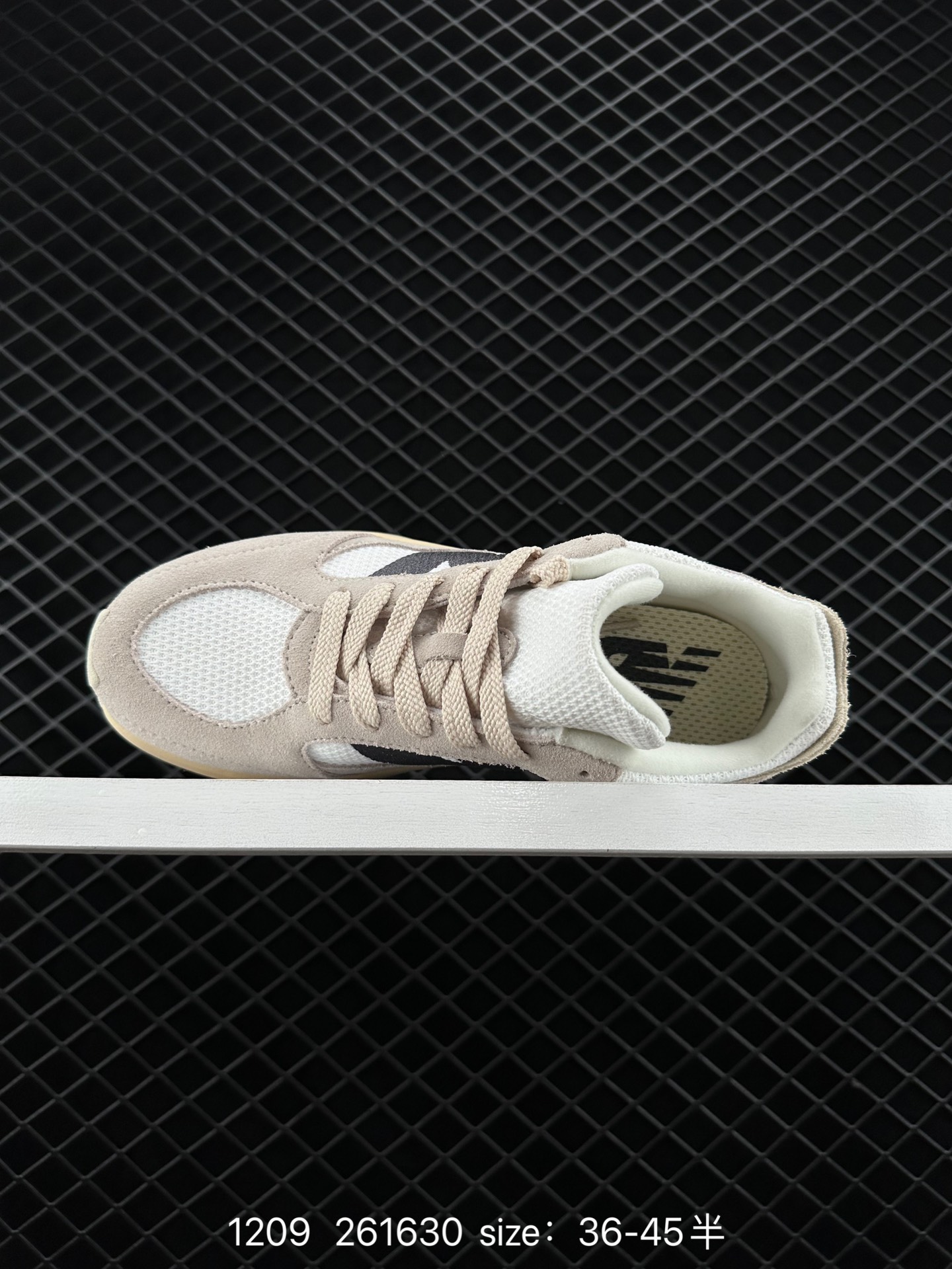 New Balance Warped Runner   UWRPDMOB CLASSICs TRADITIONNELS